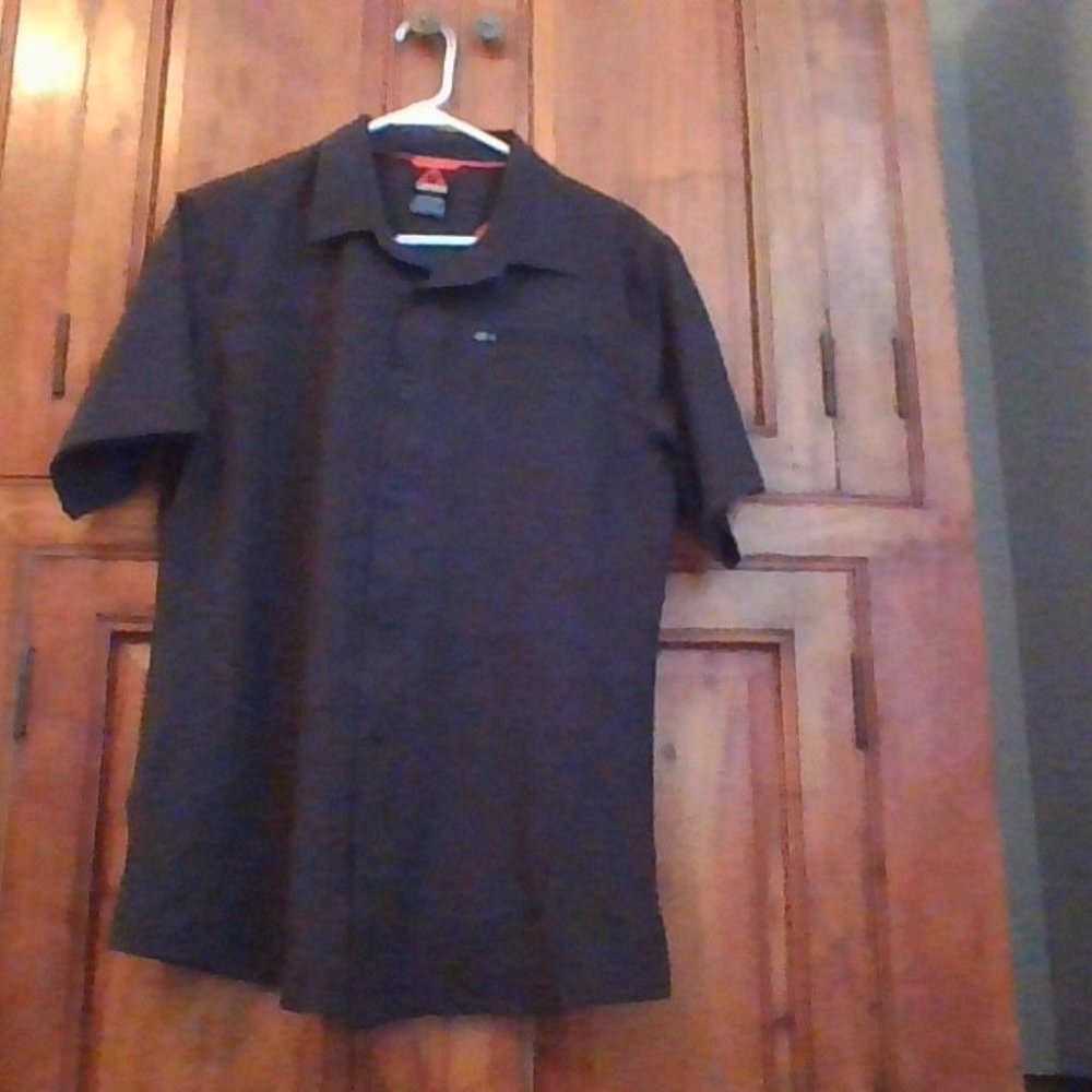 Men's casual shirt.